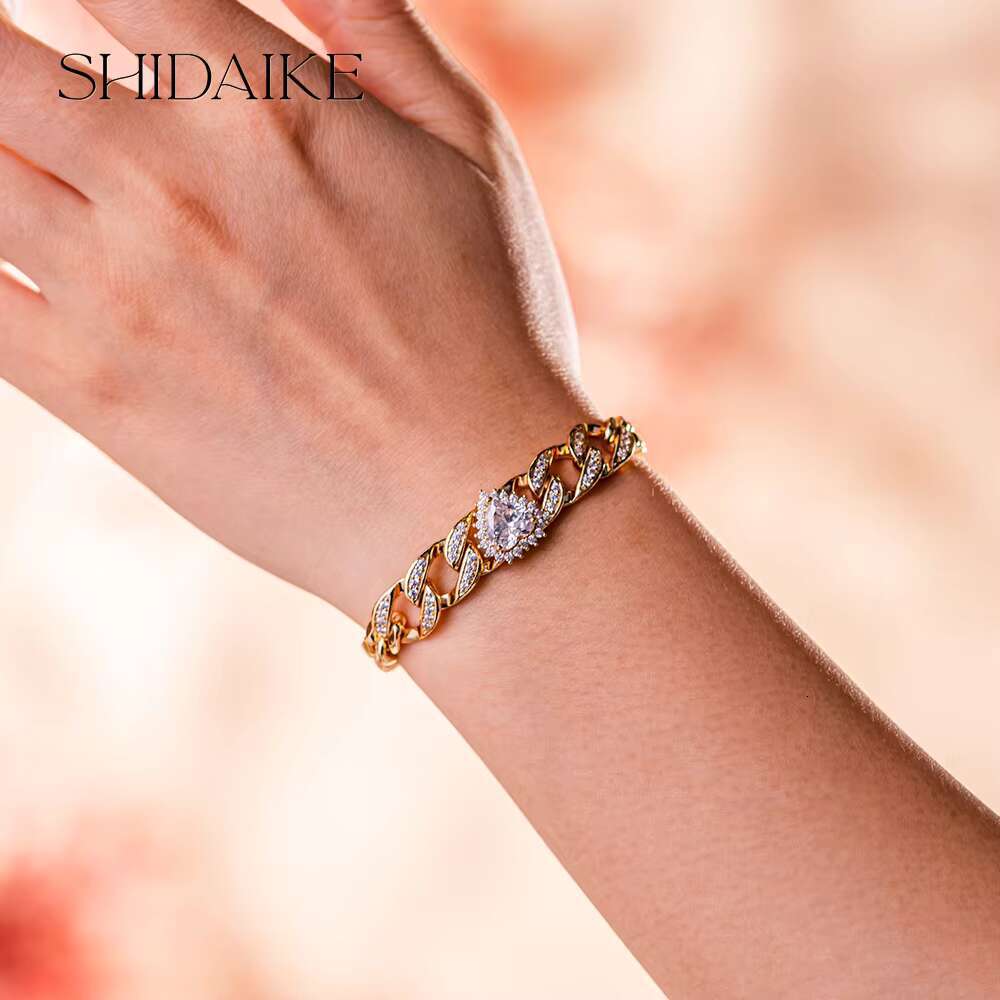 New Fashion Simple Style Hot Sale Gold Plated Jewelry Cuban Rhinestone butterfly Pendant Bracelet for Women and Men