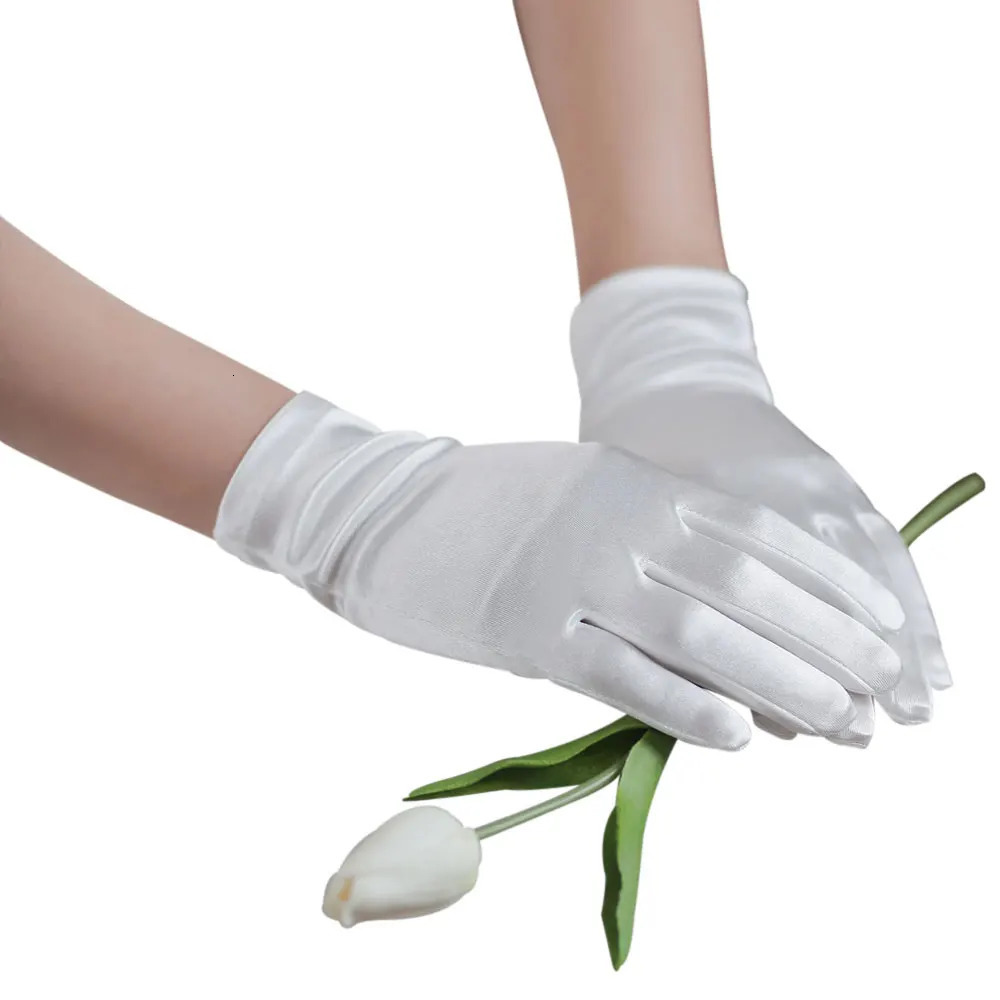 WG066 Elegant Satin White Short Bridal Gloves Finger Wrist Brides Bridesmaid Handschuh Women Pageant Perform Prom Accessories 250603