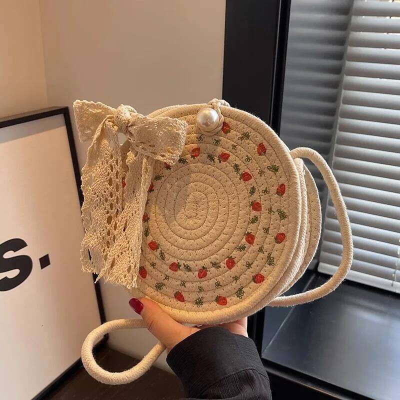 Popular Hand-Woven Women New Seaside Crossbody Retro Chic Beach Holiday Personality Straw Ins Small Round Bag