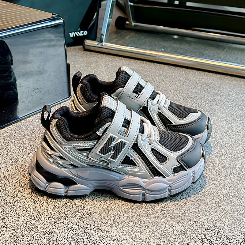 2025 New Designer Shoes Kids Sport Shoes 2025 Fashion Children Running Tennis Walking Cutefeet Sneakers Toddlers Youth Shoes Child Size US9C-US4Y C077