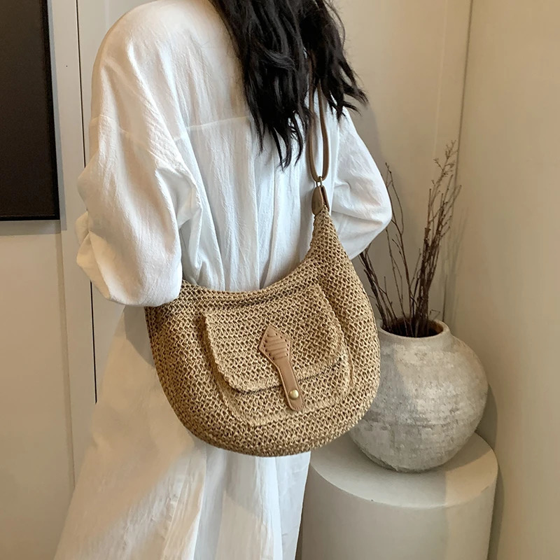 Fashionable Retro Large Capacity Woven Bag Beach Vacation Beachside Straw Single Shoulder Slant Crossbody Bag 250605