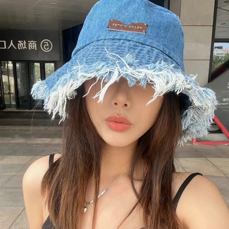 Fashion Washed Denim Bucket Hat Summer Sun Protection Mens Outdoor Fishing Cap for Womens Stylish Frayed Edge Fisherman Hat 250605