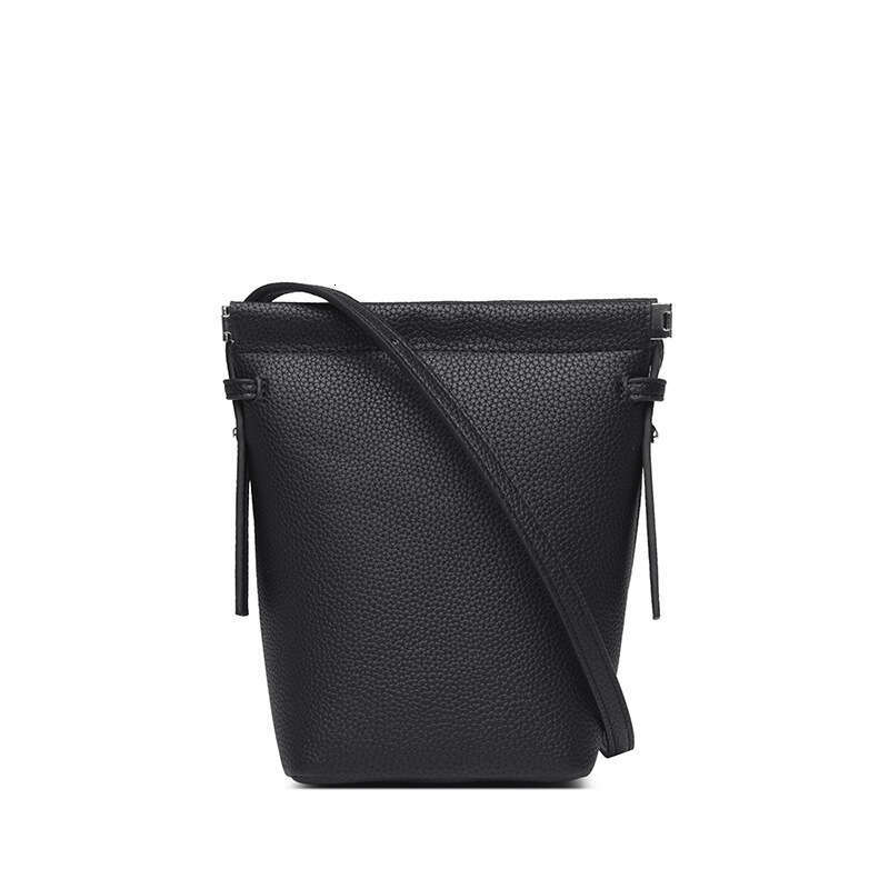 2025 Fashion New Mini Niche High-end Small Lightweight Bucket Large Screen Phone Crossbody Bag