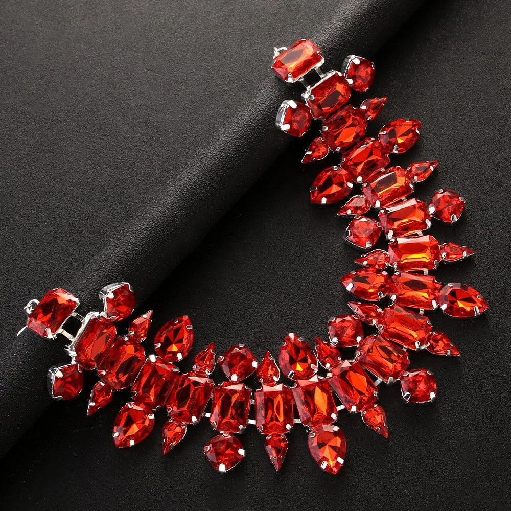 Stonefans Red Crystal Exaggerated Choker Necklace Drag Queen Accessories Fashion Geometric Rhinestone Collar Choker for Women 250606