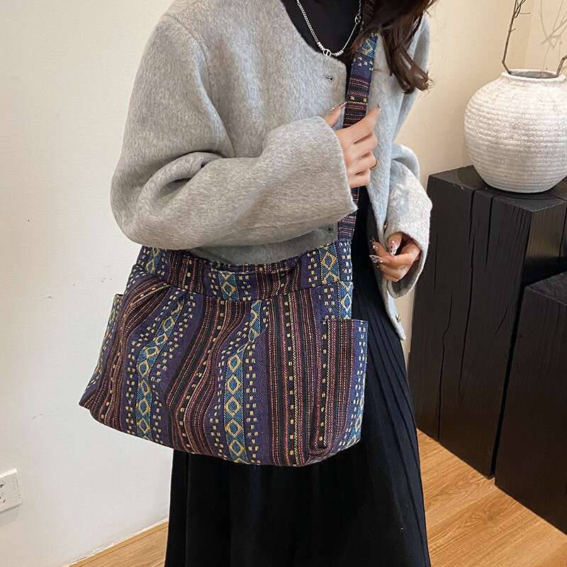 Large Capacity Ethnic Style Crossbody Women Fashion Printed Knitted Fabric Shoulder Casual Trendy Tote Bag for Going Out