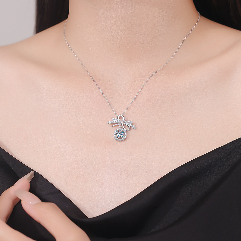 Elegant S925 Sterling Silver Moissanite Butterfly Charm Neckpiece, Versatile Ladies' Accessory