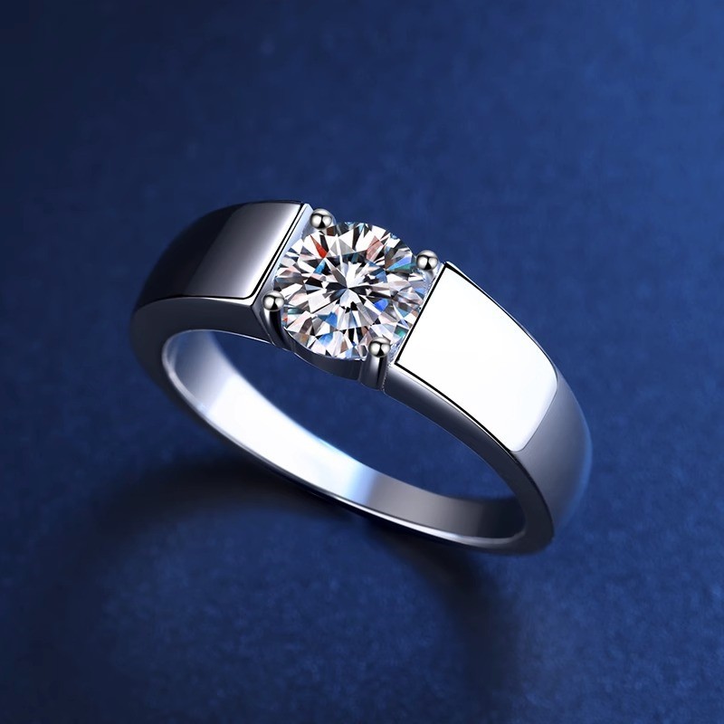 Elegant 925 Silver 2CT Moissanite Solitaire Men's Jewelry Piece Ideal Gift