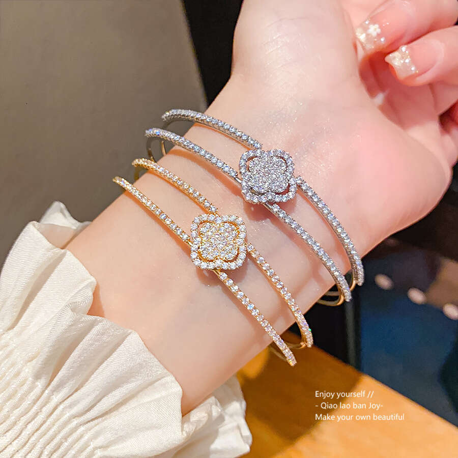 designer bracelet Zircon Lucky Clover Double Layer Open Light High-end Fashion Temperament Bracelet Palace Style Jewelry for Women with gift box