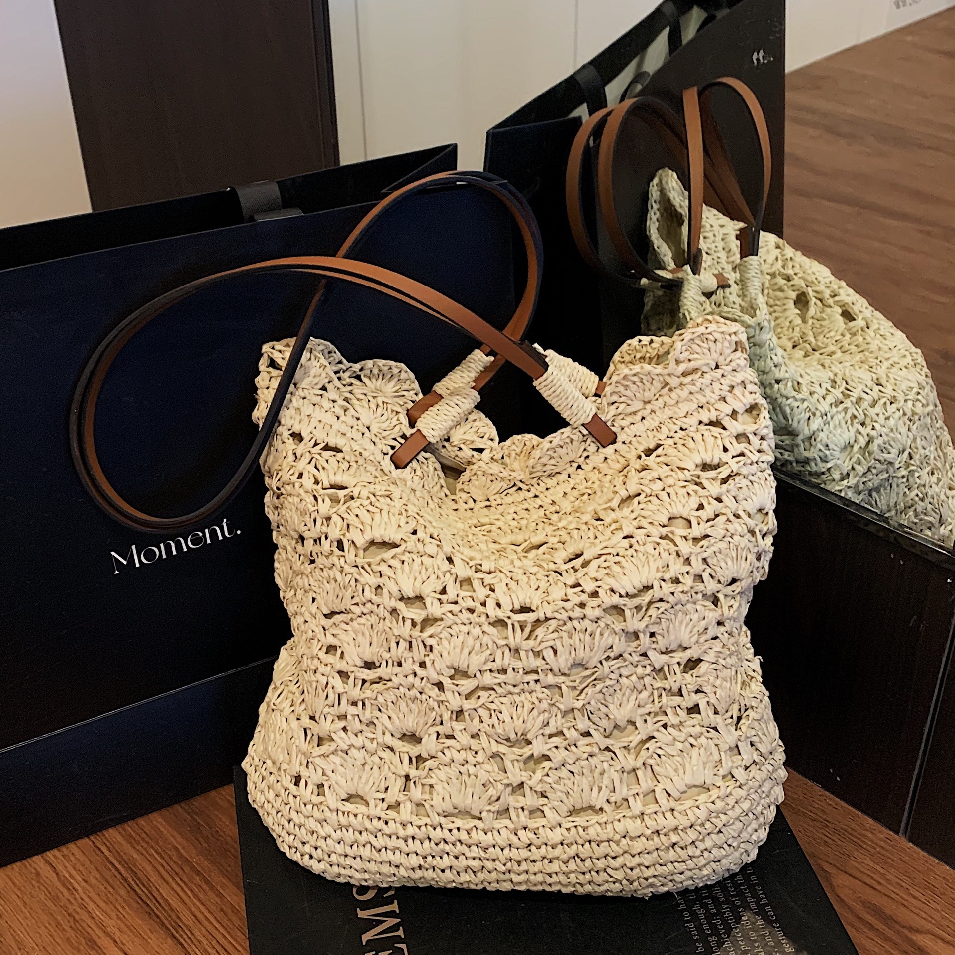 designer New Style Straw Woven Hollow Out Bag Versatile Straw Bag Women's Handbag Beach Vacation Shoulder Tote Bag