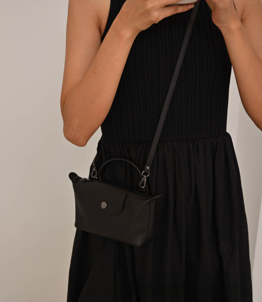 quality Brand High Quality New Style Free Delivery Designer Bag Maca Leather Store High-Quality Top Layer Cowhide Mini Dumpling Bag New Free Delivery 