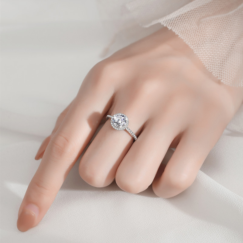 Elegant Round Moissanite Ring in Sterling Silver, Gold-Plated Fashion Ring for Women, Affordable Luxury, Perfect for Engagement and Weddings, Wholesal