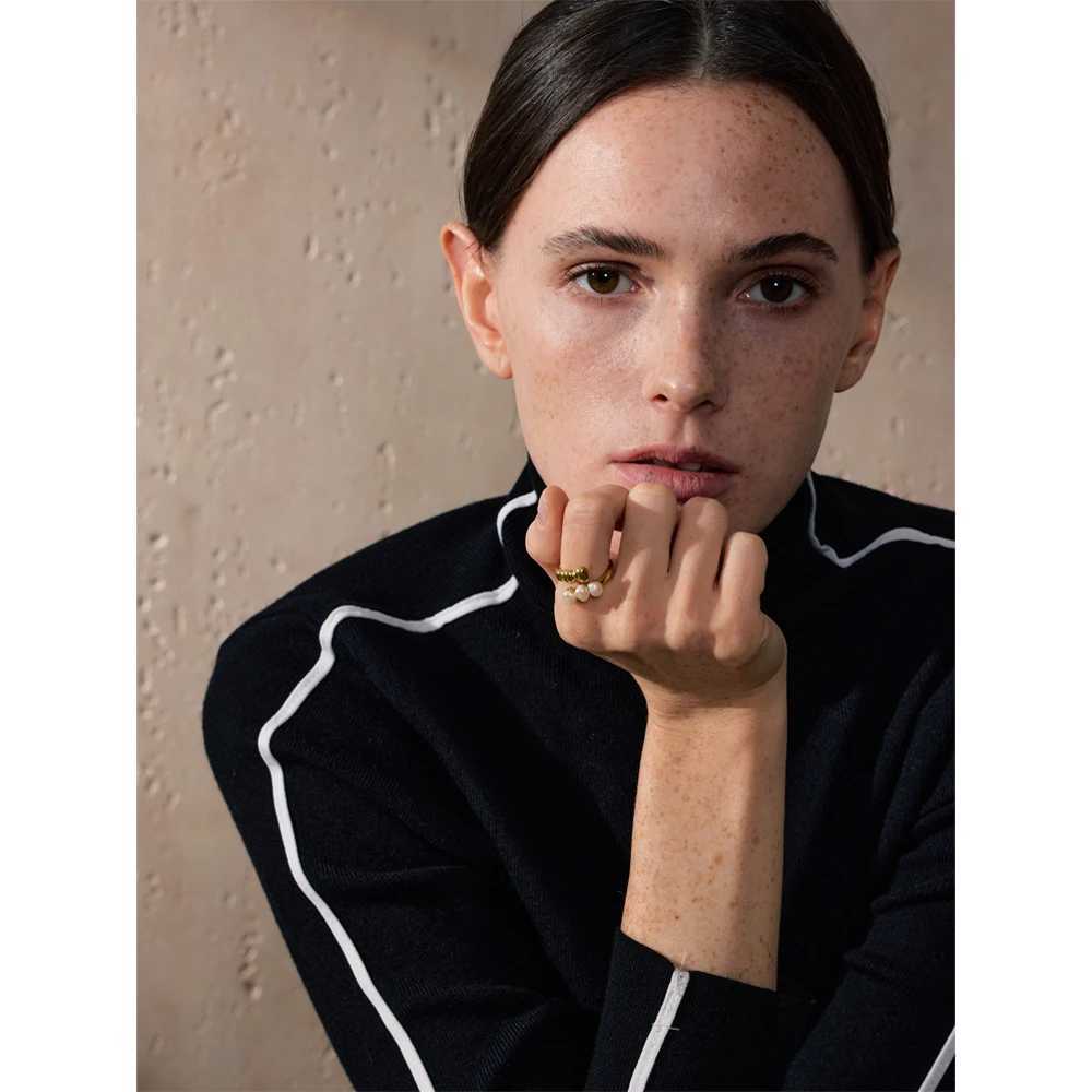 Yhpup Natural Freshwater Pearl High Quality Adjustable Embrace Ring for Women Stainless Steel Charm Fashion Jewelry Gift W250606