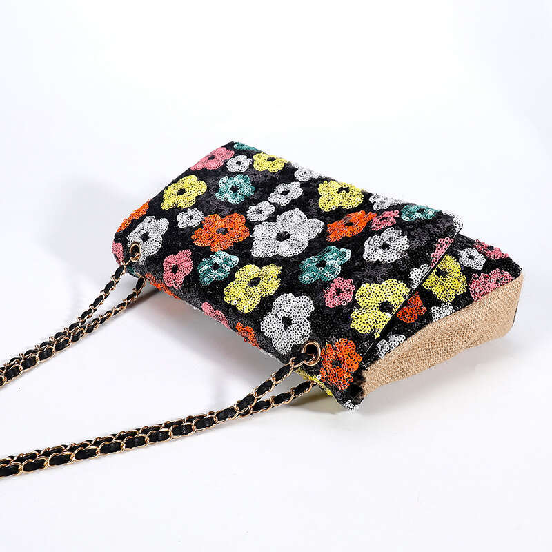 Designer bags Chain Sequin Shoulder 2024 New Embroidered Flower Women's Niche Design Underarm Bag