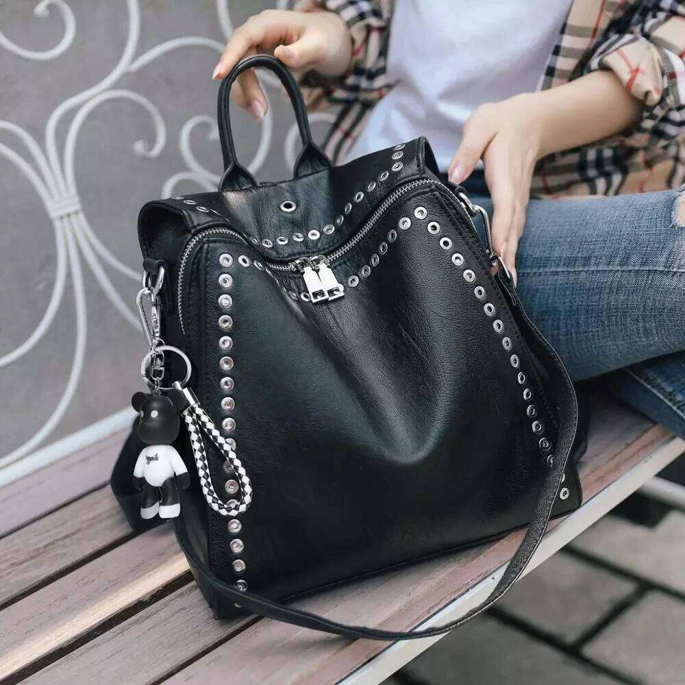 Designer Bag Women Genuine Leather Backpack Rivet Multifunctional Shoulder Female Daily Travel Bag Girls Fashion Schoolbag Mochila