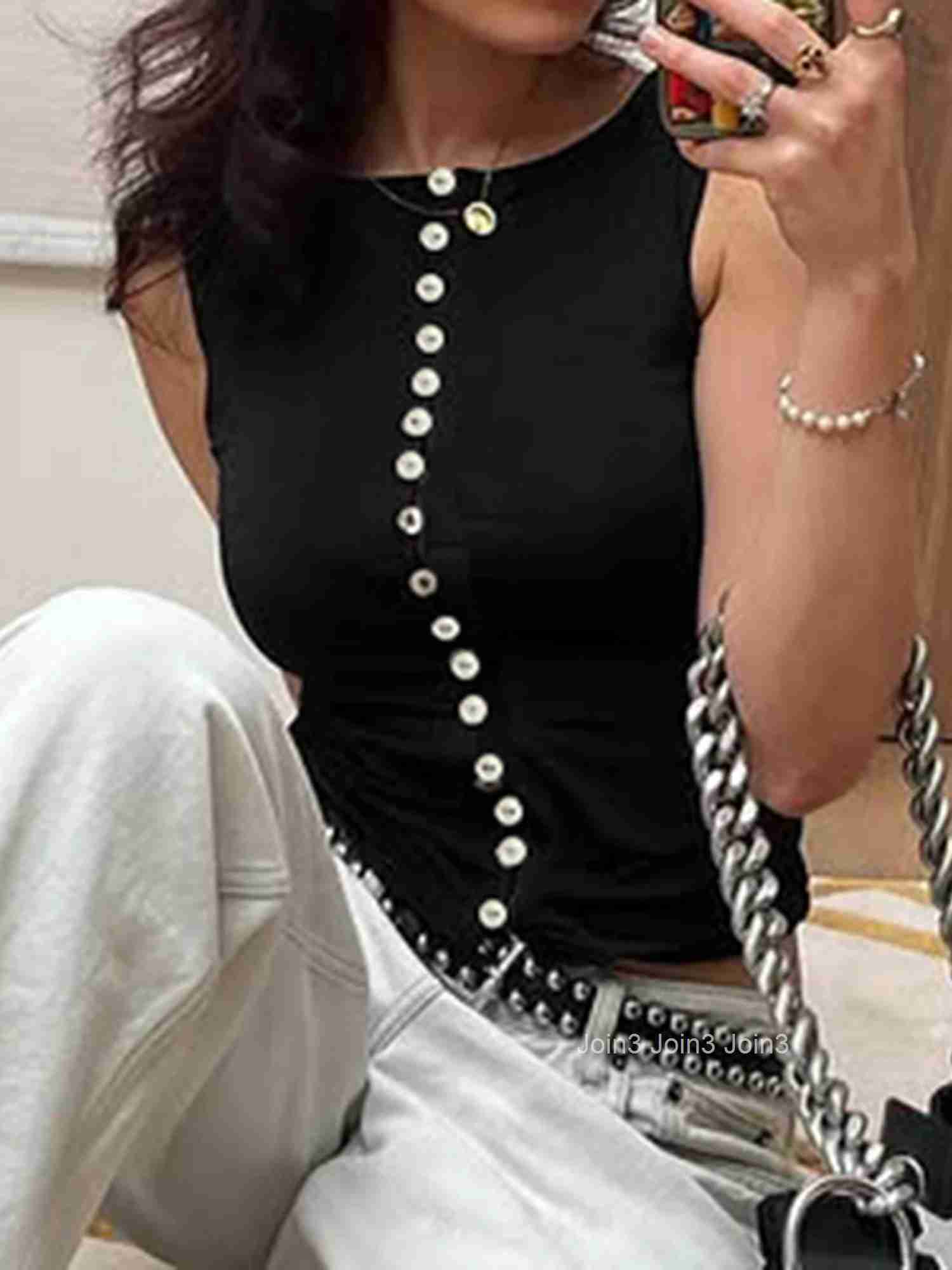 Womens Casual Loose Fit V-neck Sleeveless Solid Color Tank Top with Button Detail and Side Slits for Summer Beach Wear