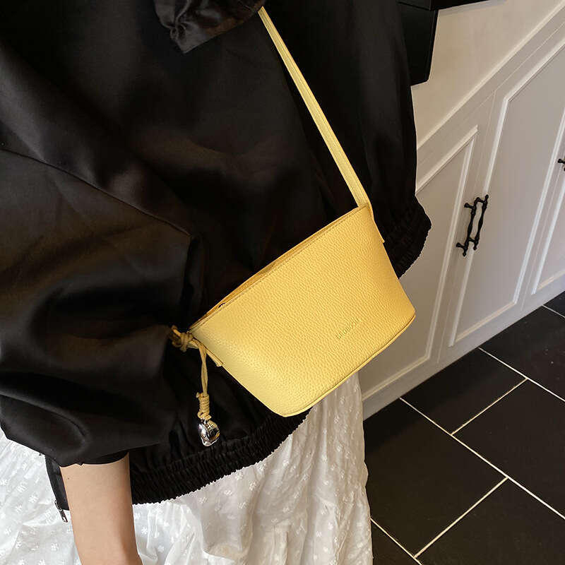 Yuanbao 2025 New Fashion Versatile Single Shoulder Crossbody High-end Boat Mini Small Bag for Women