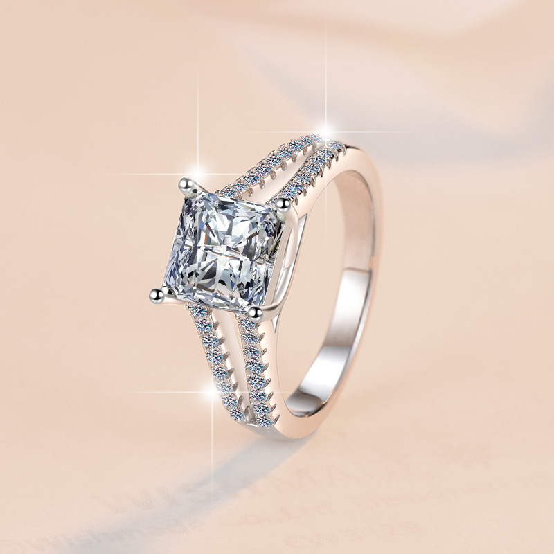 Chic Designer Moissanite Solitaire Bridal Accessory Durable White Gold Finish Ring