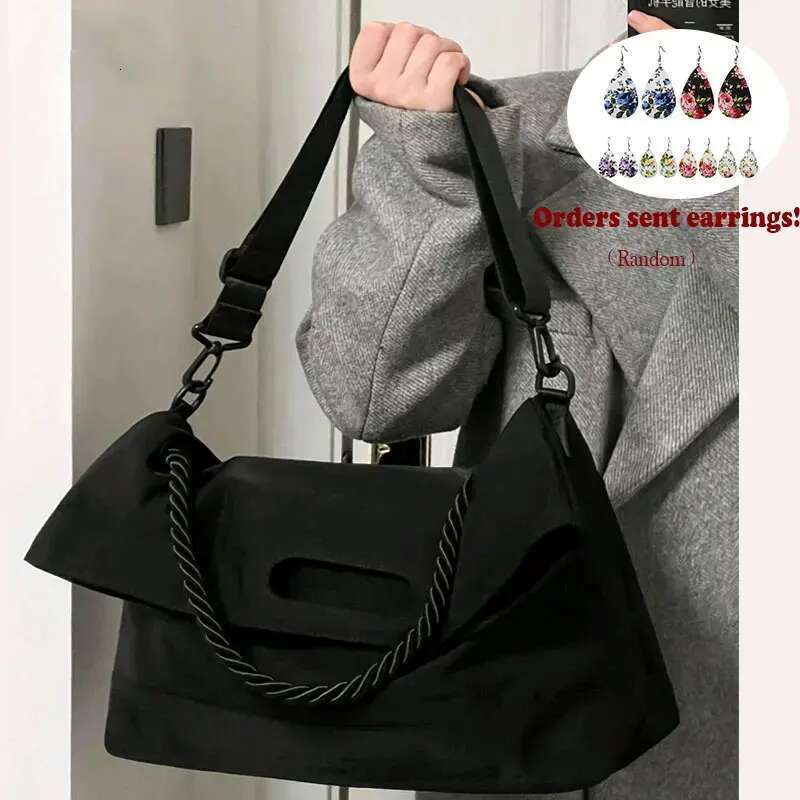 Hot Selling Women's Shoulder Handbags Fashion Designer Nylon Tote Bag Women Large Capacity Simpletravel Black Messenger Bags