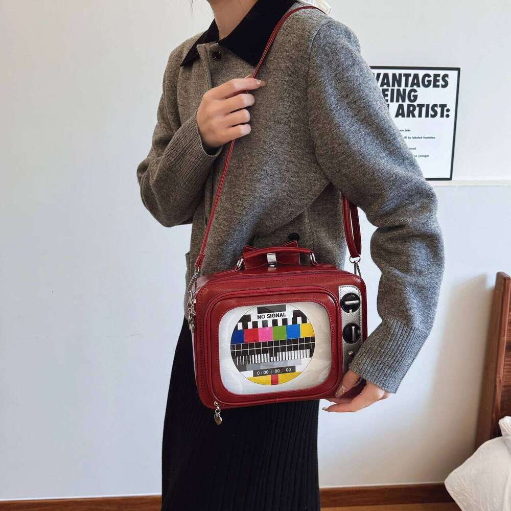 Timeless Designer Crossbody Bag - High-Quality Leather Handbags For Women, Elegant Shoulder & Practical Tote Bags