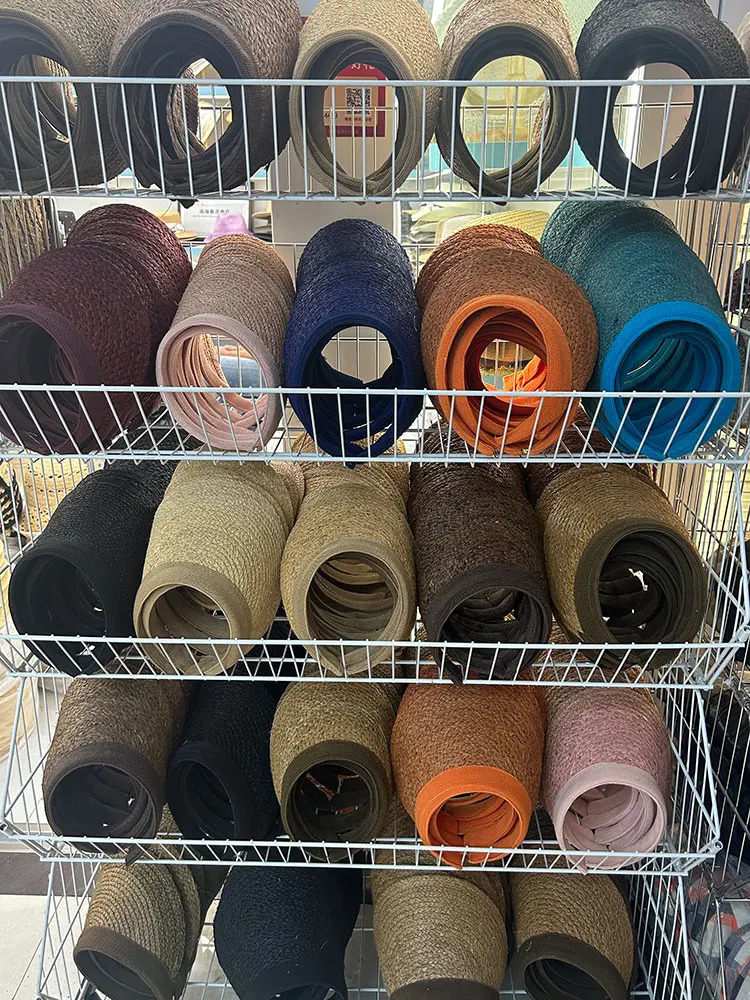 2025 Summer Empty Top Color Raffia Sun Hat Anti Uv Female Visor Cap Casual Shade Hat Straw Wide Large Brim Outdoor Beach Sunhat 250603