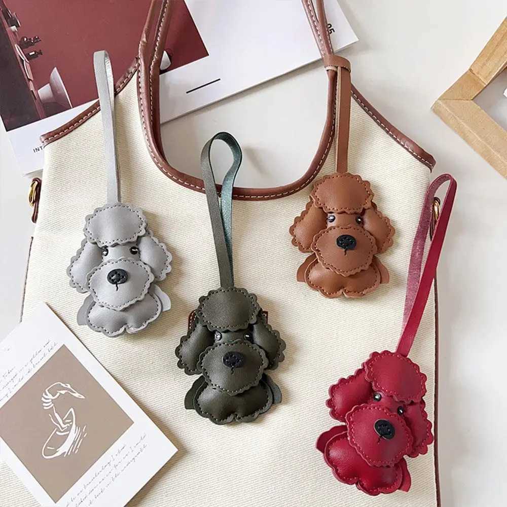 PU Leather Bear Hanger Dog Animal Cartoon Handmade Keychain Cute Puppy Cartoon Teddy Dog Bag Pendant Charm Ornament Accessories XJ250607
