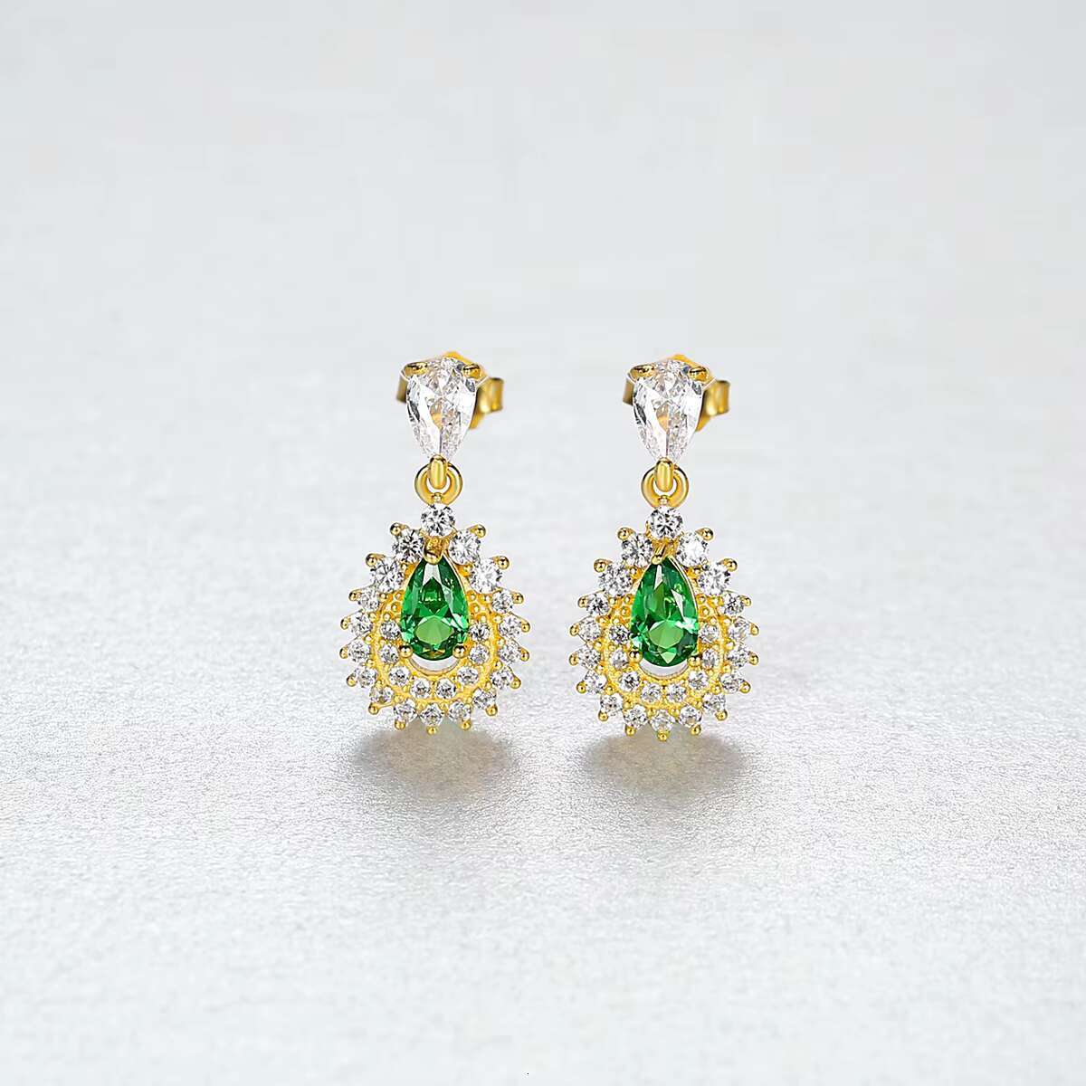 CZCITY brand hot-selling earrings; green gem super shiny full diamond earrings; jewelry accessories; jewelry earrings