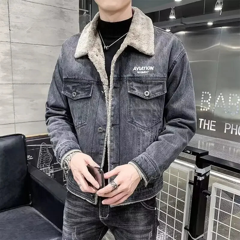 Casual Denim Jackets Man Button Korean Clothes Aesthetic Loose Trendy Cowboy Coat for Men Elatic Outwear Menswear Size L 250530