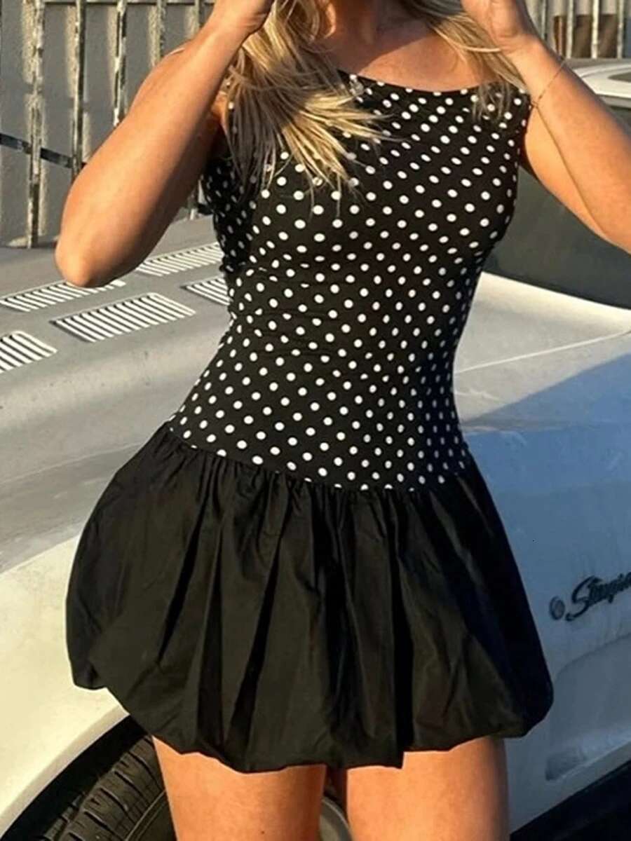 Elegant Floral Print Sleeveless Mini Dress with V-neckline and A-line Silhouette for Summer Parties and Events