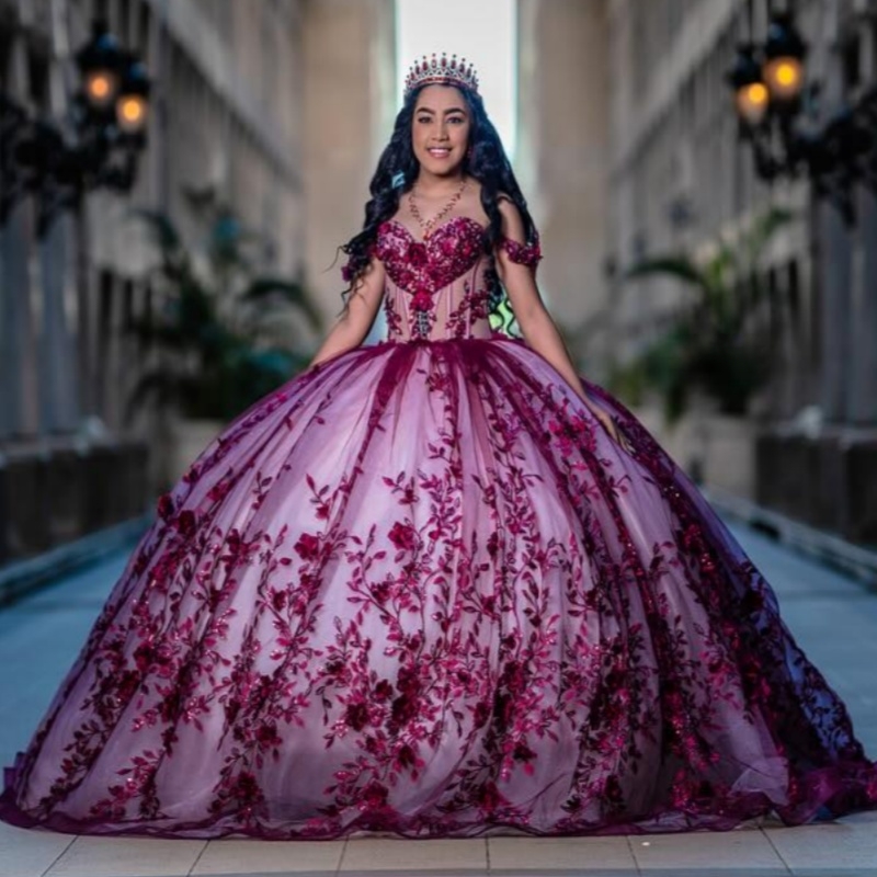 Red Quinceanera Dresses Ball Gown Off The Shoulder Applique Floweer Beading Crystal Tull Sweet 16 Dress Vestidos 15 De Anos