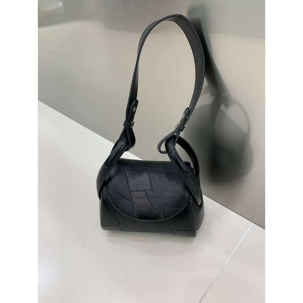 Niche Design Box Phone Black Underarm Single Shoulder Crossbody Bag New Model