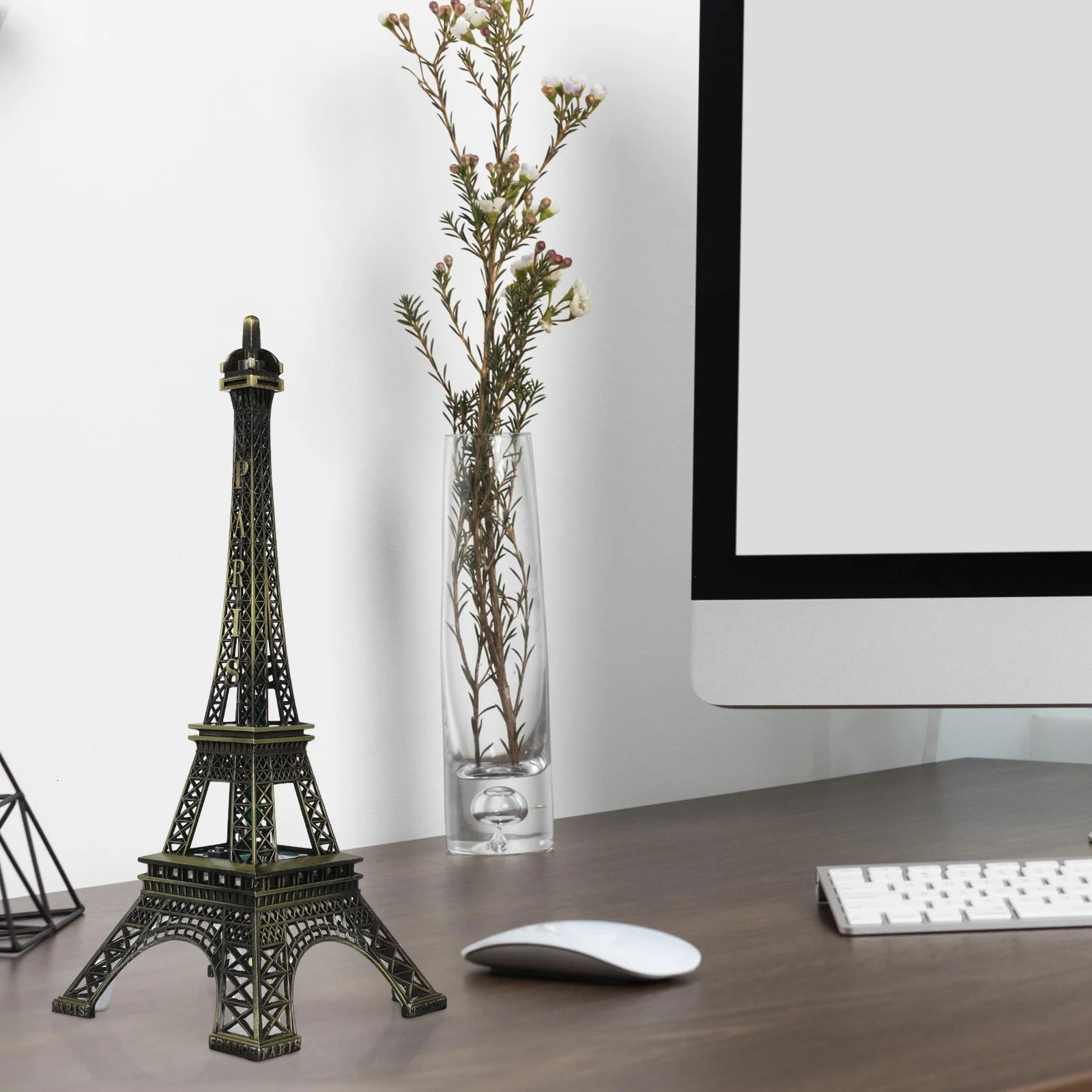 Led Light Paris Eiffel Tower Wedding Decoration Architecture Metal Crafts Vintage Model Desktop Decoration Travel Souvenirs 250530