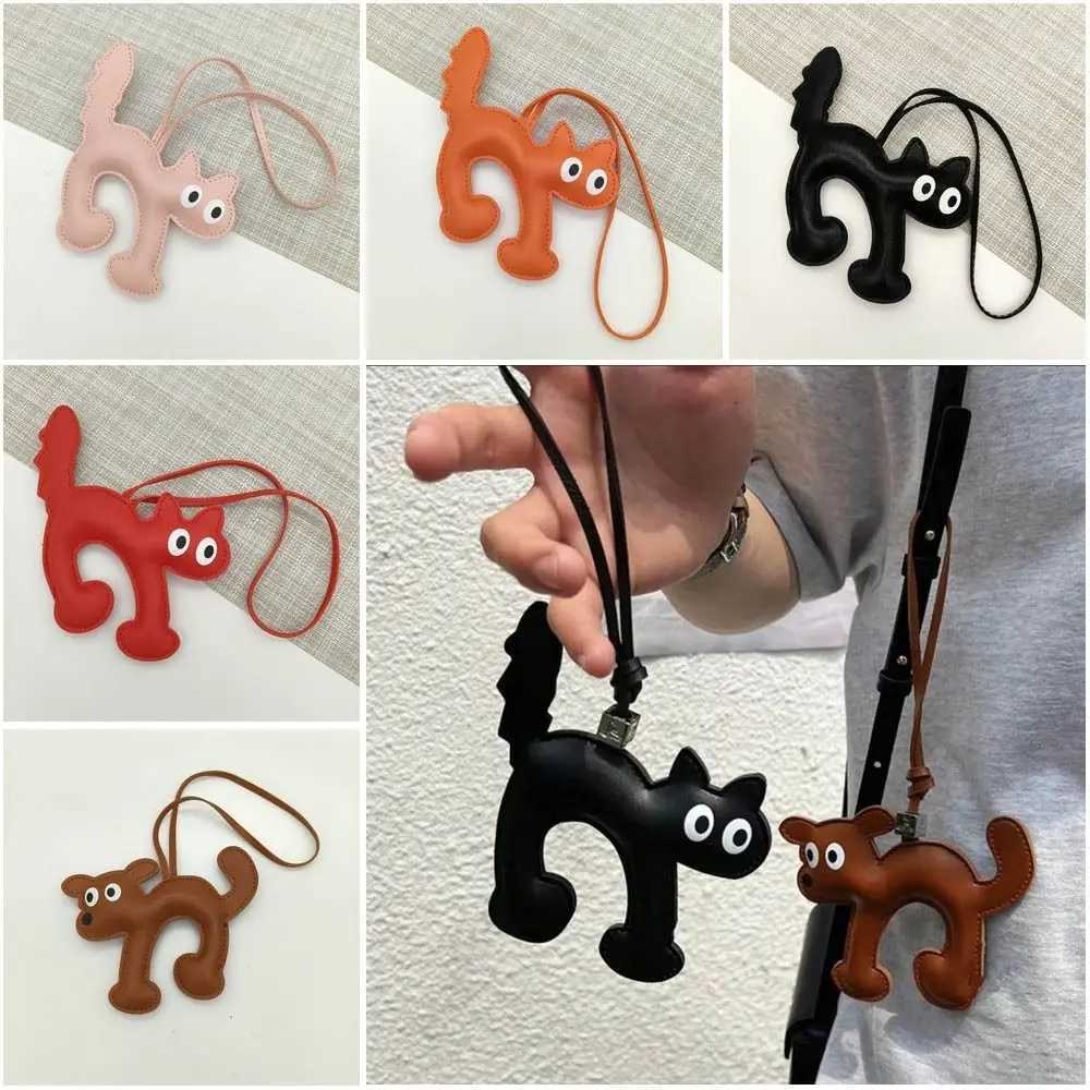 Gifts PU Leather Car Keychain Jewelry Trinket Accessories Key Chain Dog Keychains Cute Dachshund Key Ring XJ250607