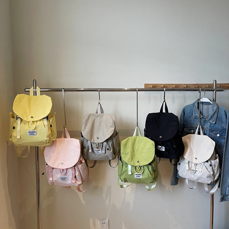 Trendy Womens Canvas Backpack Lightweight Casual Daypack with Front Pocket Fashion School Bag for Teens College Students 250605