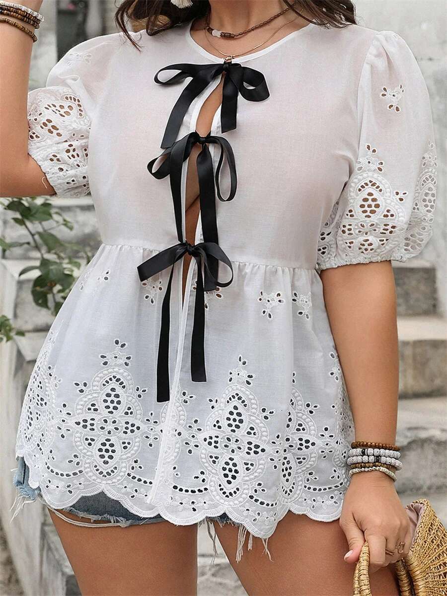 Womens Plus Size Summer T-shirt with Cutout Lace Detail and Tie Front Short Sleeve for Casual Streetwear Fashion