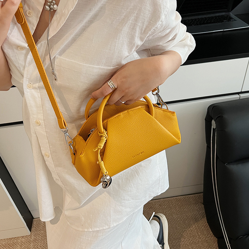 designer Niche Design Tote Bag for Women 2025 New Trendy High-end Handbag Wrinkled Shoulder Crossbody Underarm