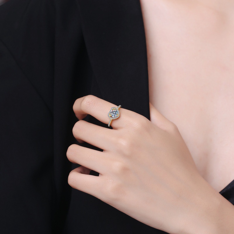 Elegant 925 Sterling Silver Heart-Shaped Moissanite Ring with 18K Gold Plating, Perfect for Engagement and Special Occasions