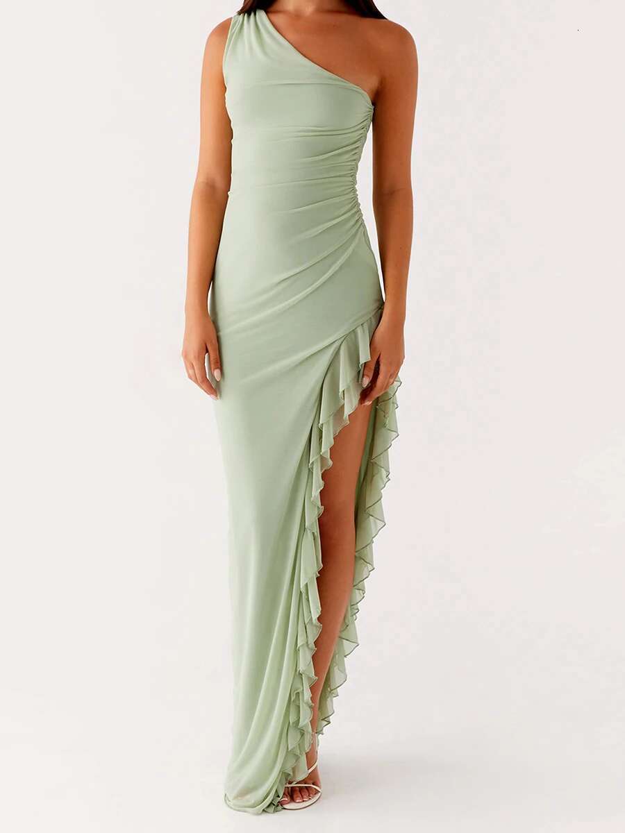 Elegant Off-shoulder Maxi Dress with Ruffled Detail and Backless Design Perfect for Formal Events and Parties