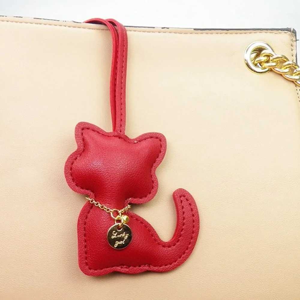 Fashion PU Leather Cat Pendant Keychain Cute Animal Keyring Women Bag Charm Handbag Hanging Decoration For Girl Gifts XJ250607