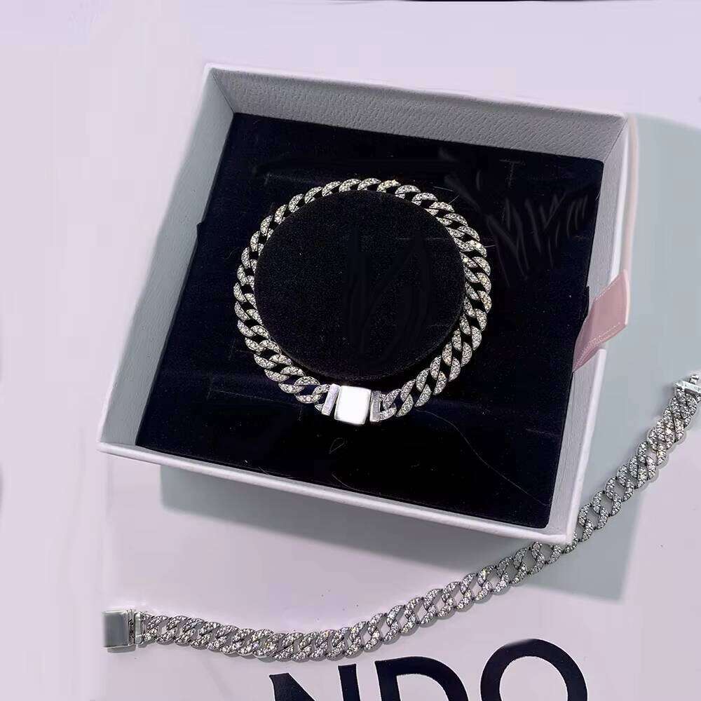 2024 New S Sier Flash Eternal Chain Women Ancient Gold Plated Charm Bracelet Perfect Birthday Gift Jewelry