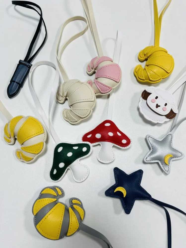 Classic Lamb Sheep Bag Pendant Key Chain Trend Quality Leather Sheep Animal Bag Backpack Charms Key Jewelry Accessories Keychain XJ250607