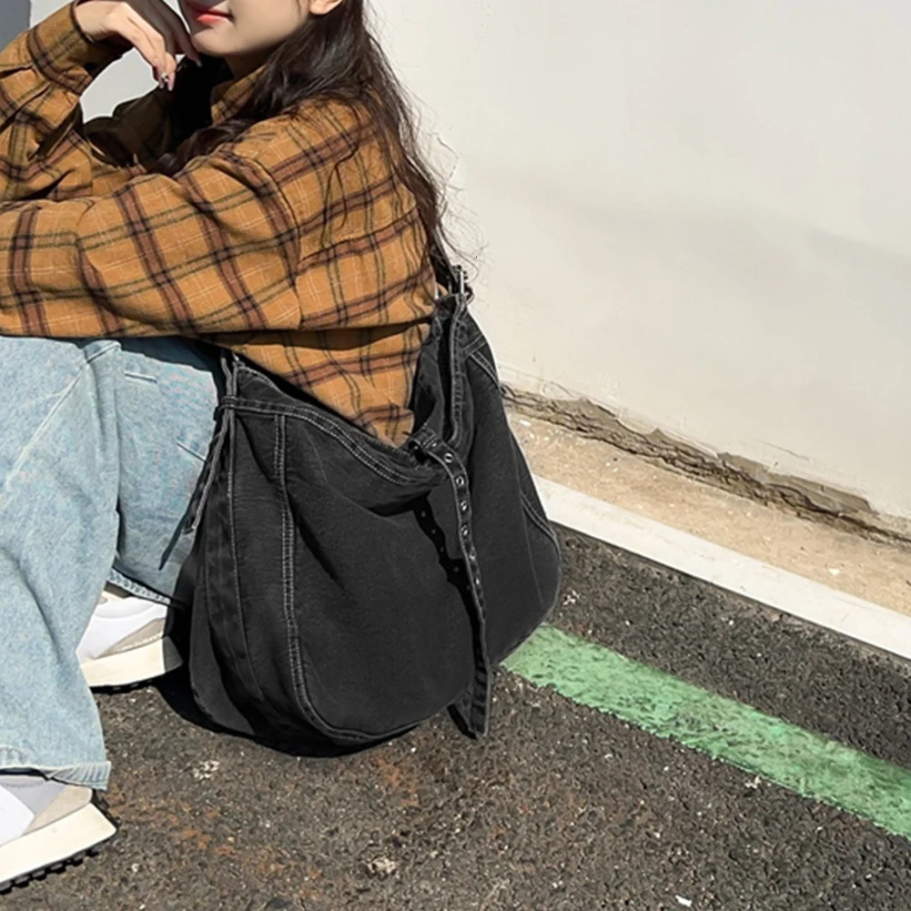 Denim Tote Bag Retro Trendy Crossbody Bag Large Capacity Fashion Handbag with Adjustable Strap Casual Shoulder Purse for Women 250606