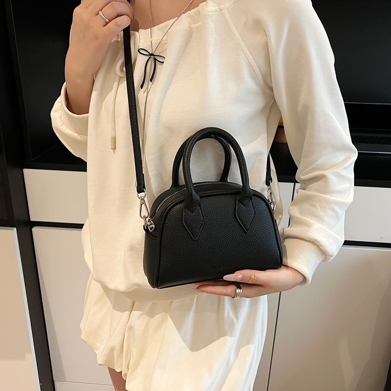 designer High-End Handbag for Women 2025 New Fashion Trend Bowling Bag Textured Lychee Pattern Shoulder Crossbody Bag