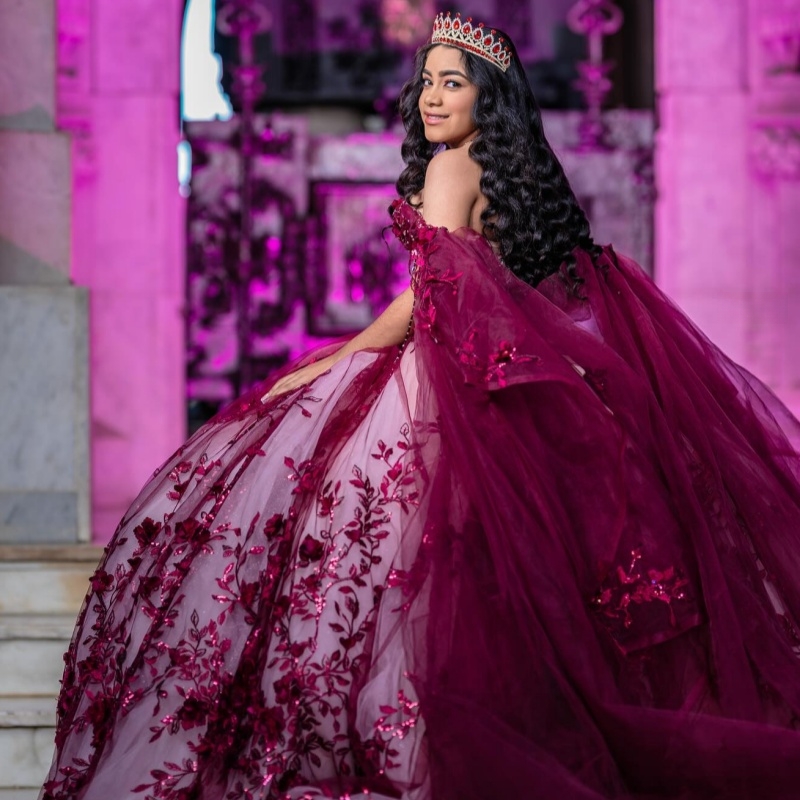 Red Quinceanera Dresses Ball Gown Off The Shoulder Applique Floweer Beading Crystal Tull Sweet 16 Dress Vestidos 15 De Anos