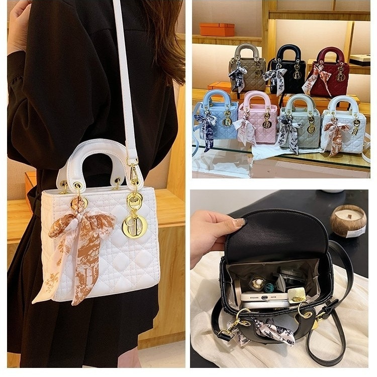 Hot Free Shipping Luxury Fashion Casual Shoulder Bag Saddle Bag Shoulder Handbag Fashionable Letter Daily Flap for Women Designer Shoulder Bags woman 