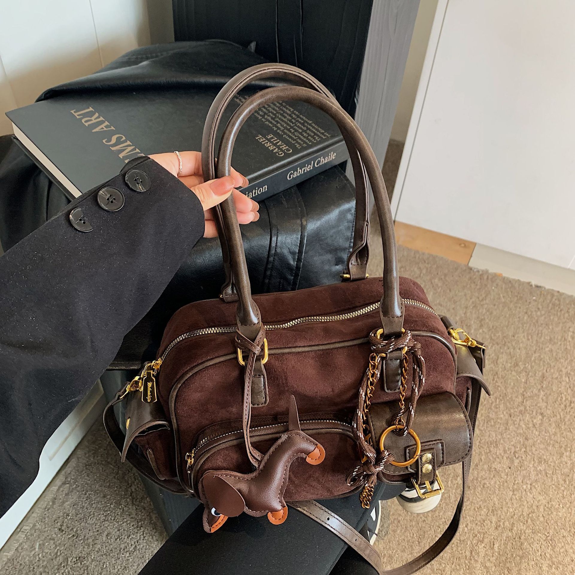 designer Premium Texture Bowling Bag for Women 2025 Autumn Winter New Boston Handbag Versatile Commuter Crossbody Tote Bag