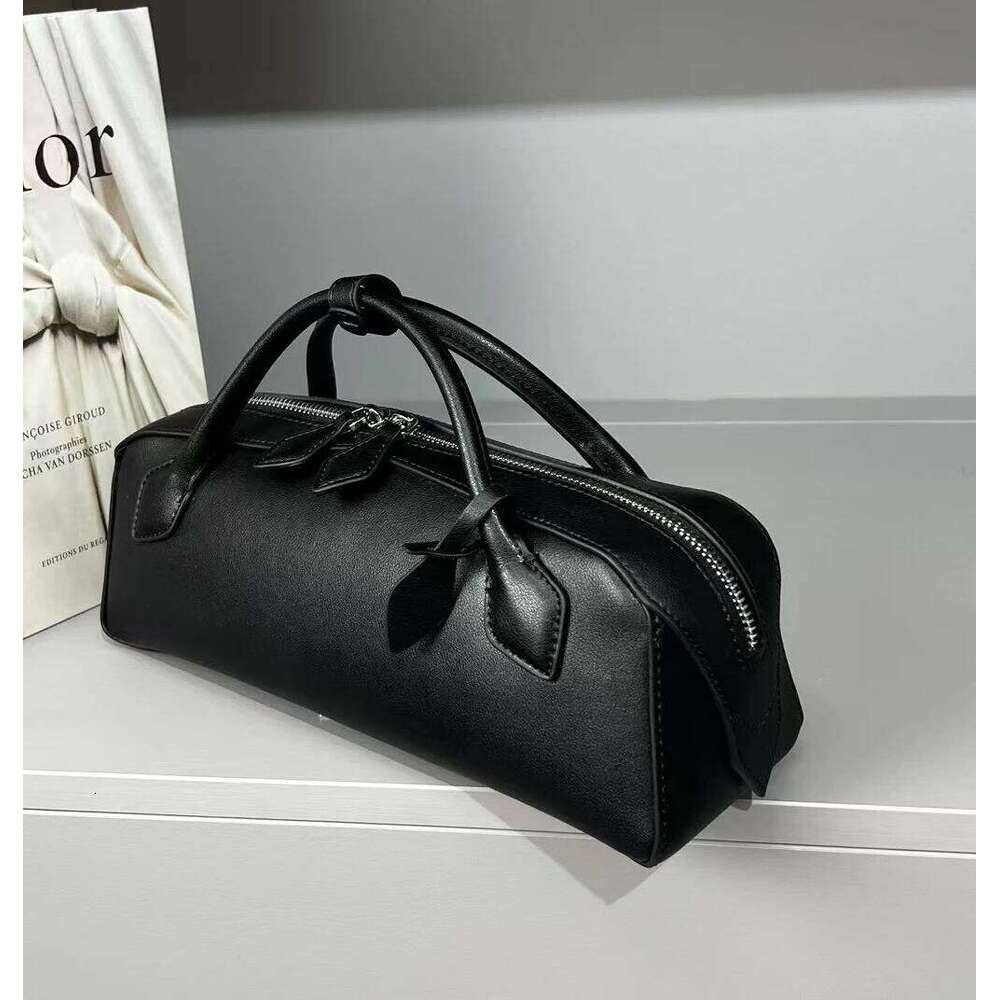 Niche Design Cowhide Vintage Sausage Bag Handbag 250605