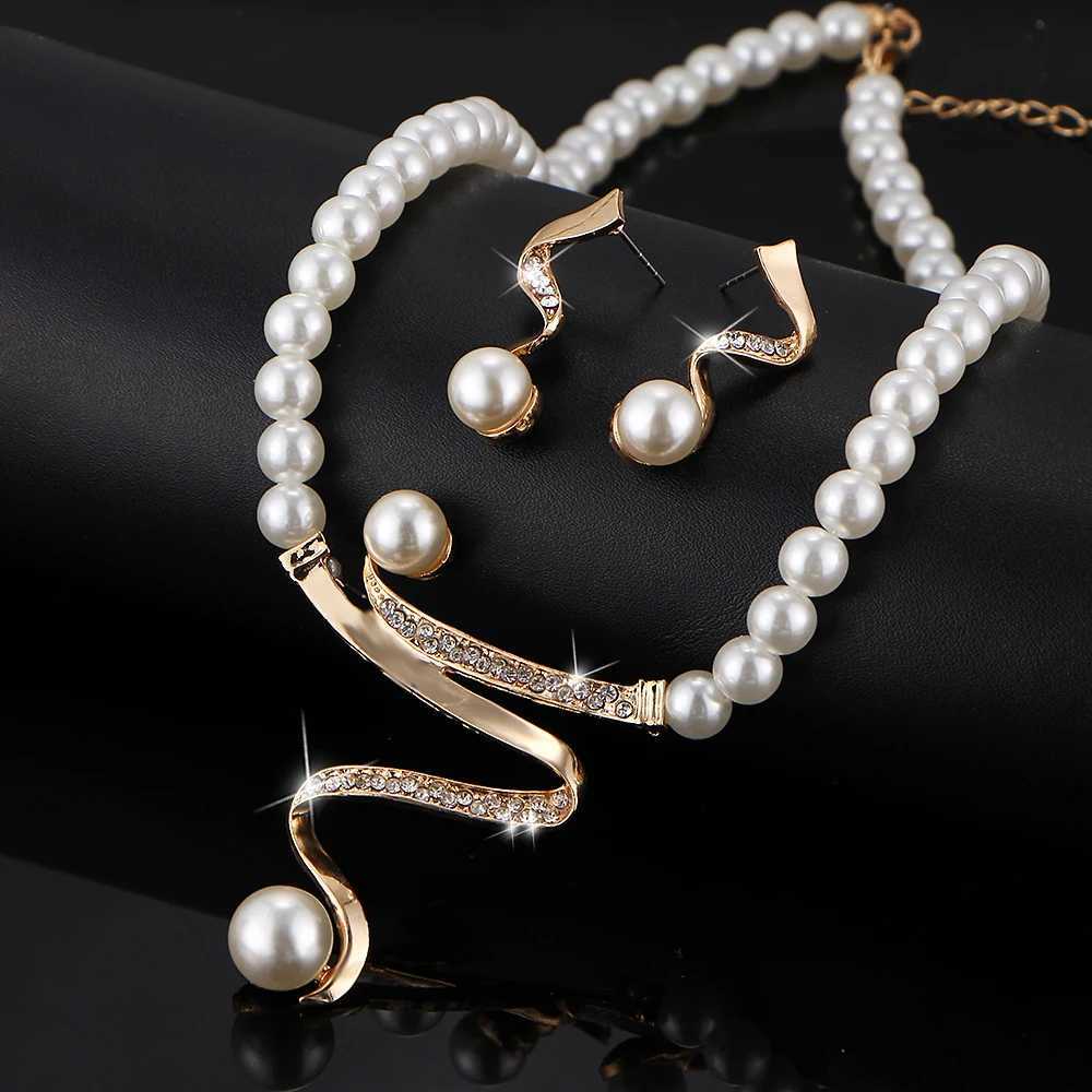 TREAZY Vintage Gold Color Simulated Pearl Jewelry Sets For Women Wedding Bridal Crystal Necklace Earrings African Jewelry Set Z250607