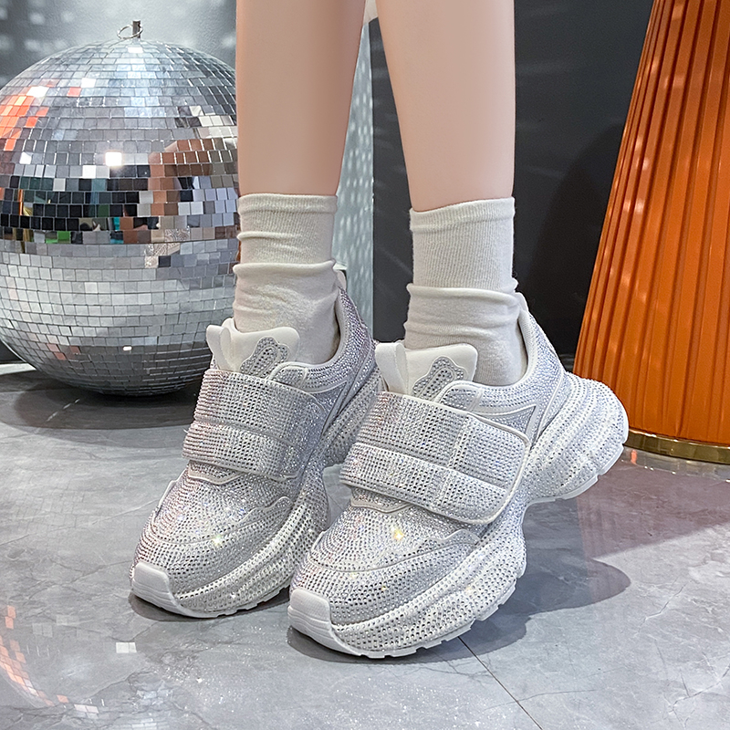 Womens Luxury Thick Bottom Sneakers Water Diamond Casual Shoes Outdoor High Quality Anti Slip Tennis Shoes Designer Sports Shoes Fashionable Running S