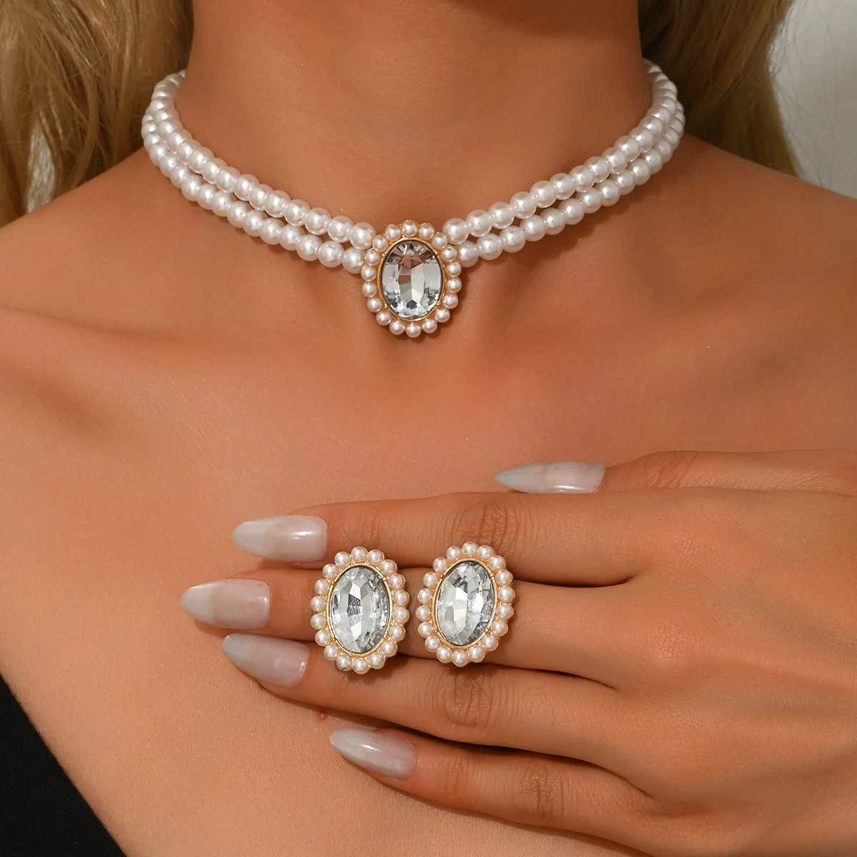 3PC Womens Fashion Imitation Pearl Geometric Set Necklace Earrings Jewelry Set Lightly Designed Holiday Gift Z250607