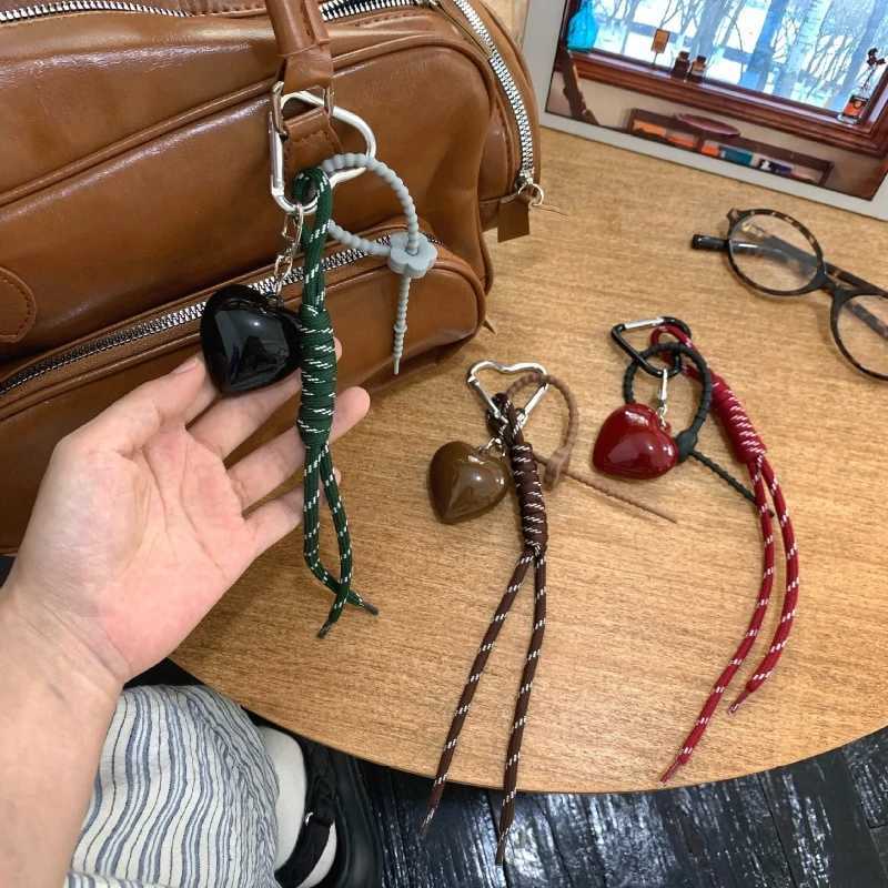 Fashionable Heart Leather Rope Keychain Handmade Y2K Bag Pendant Ornaments Cherry Bow Mobile Phone Lanyard GiftsXJ250607